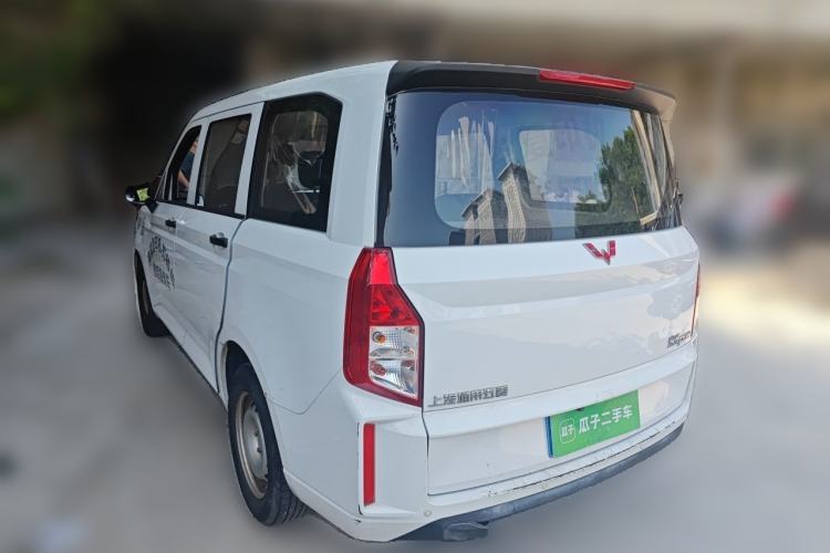 Used Wuling Hongguang PLUS 2019 1.5T Manual Standard Edition 5 Seats Rear Left 45 Deg