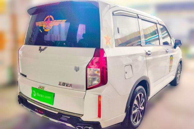 Used Wuling Hongguang PLUS 2019 1.5T Manual Standard Edition 5 Seats Rear Right 45 Deg