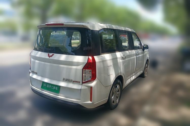 Used Wuling Hongguang PLUS 2019 1.5T Manual Luxury 7-Seater Rear Right 45 Deg