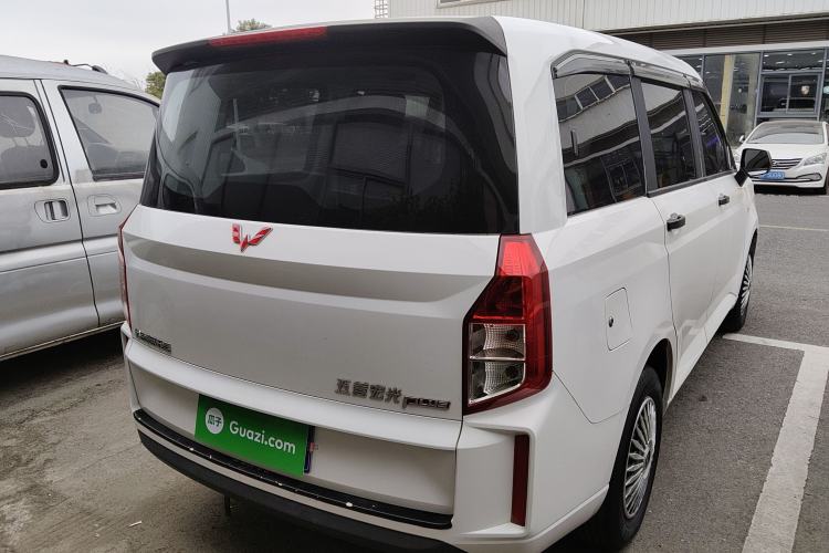 Used Wuling Hongguang PLUS 2019 1.5T Manual Standard Edition 5 Seats Rear Right 45 Deg