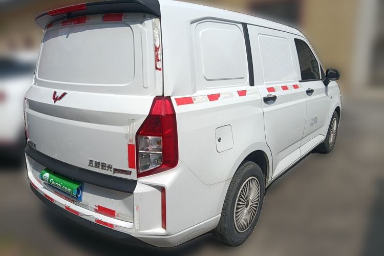 Used Wuling Hongguang PLUS 2019 1.5T Manual Wealthy Version 2 Seats Rear Right 45 Deg