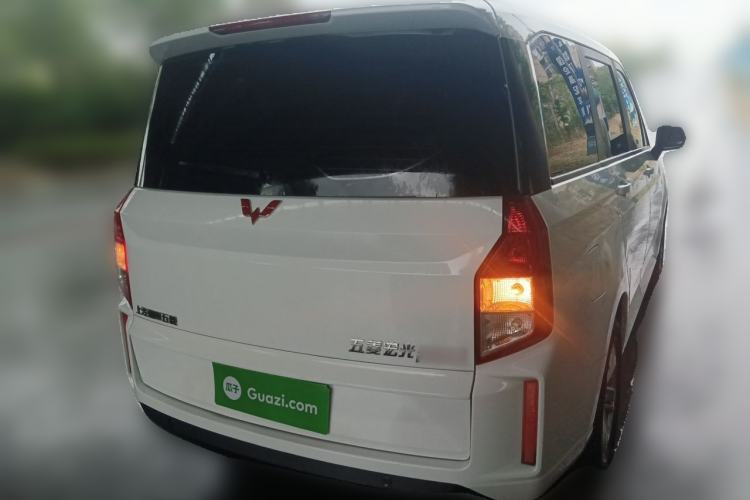 Used Wuling Hongguang PLUS 2019 1.5T Manual Luxury 7-Seater Rear Right 45 Deg