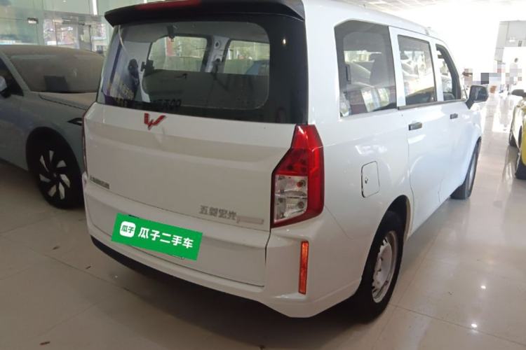 Used Wuling Hongguang PLUS 2019 1.5T Manual Standard Version 7 Seats Rear Right 45 Deg