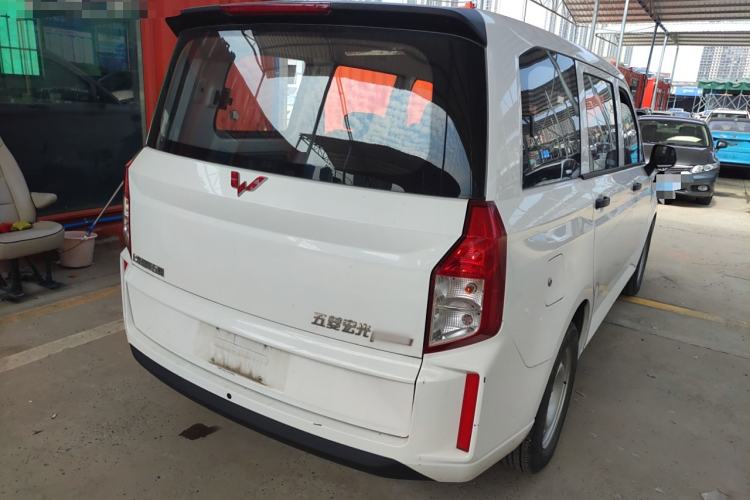 Used Wuling Hongguang PLUS 2019 1.5T Manual Standard Edition 5 Seats Rear Right 45 Deg