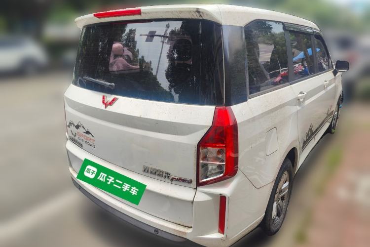 Used Wuling Hongguang PLUS 2019 1.5T Manual Luxury 7-Seater Rear Right 45 Deg