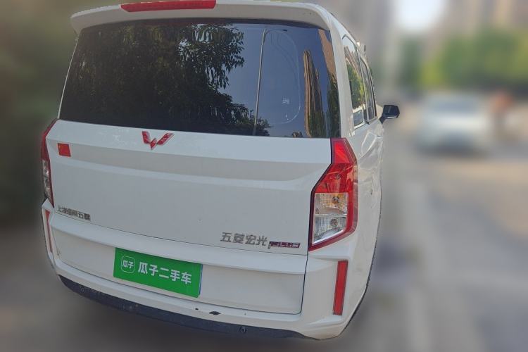 Used Wuling Hongguang PLUS 2019 1.5T Manual Comfort Version 7 Seats Rear Right 45 Deg