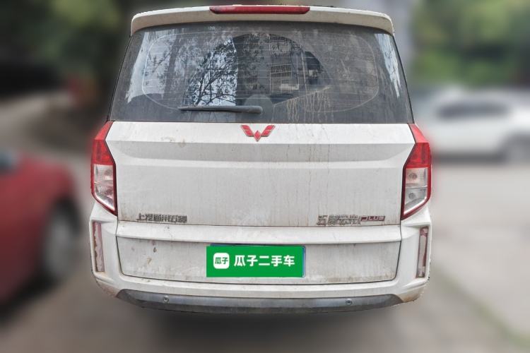 Used Wuling Hongguang PLUS 2019 1.5T Manual Luxury 7-Seater Rear