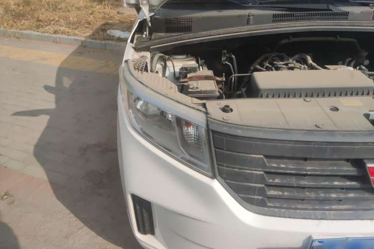 Used Wuling Hongguang PLUS 2019 1.5T Manual Wealthy Version 2 Seats Right Front Headlight