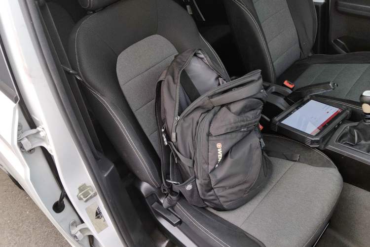 Used Wuling Hongguang PLUS 2019 1.5T Manual Standard Edition 5 Seats Right Front Seat