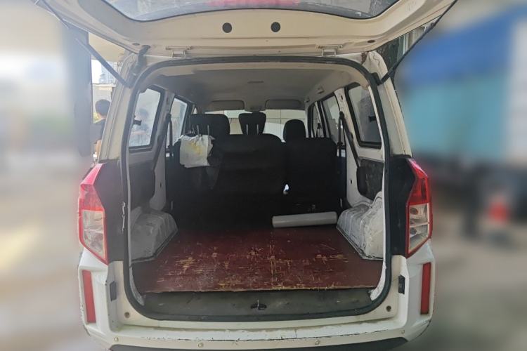 Used Wuling Hongguang PLUS 2019 1.5T Manual Standard Edition 5 Seats Trunk