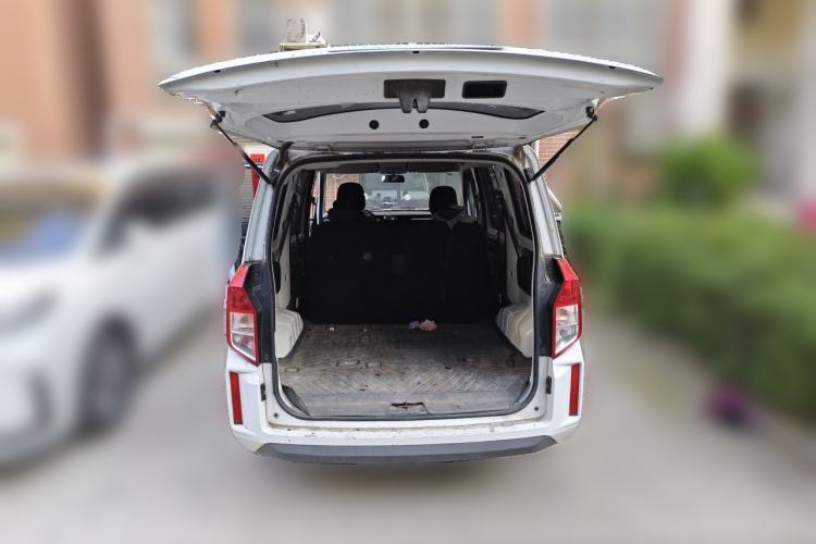 Used Wuling Hongguang PLUS 2019 1.5T Manual Standard Edition 5 Seats Trunk