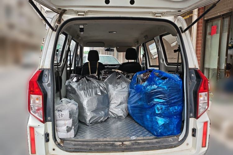 Used Wuling Hongguang PLUS 2019 1.5T Manual Standard Version 7 Seats Trunk