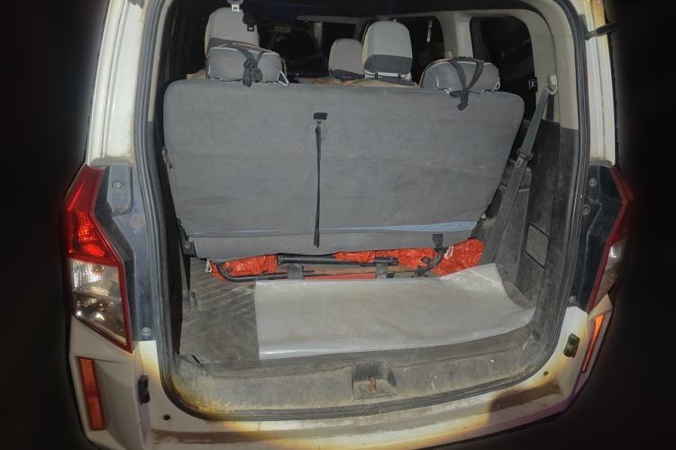 Used Wuling Hongguang PLUS 2019 1.5T Manual Comfort Version 7 Seats Trunk