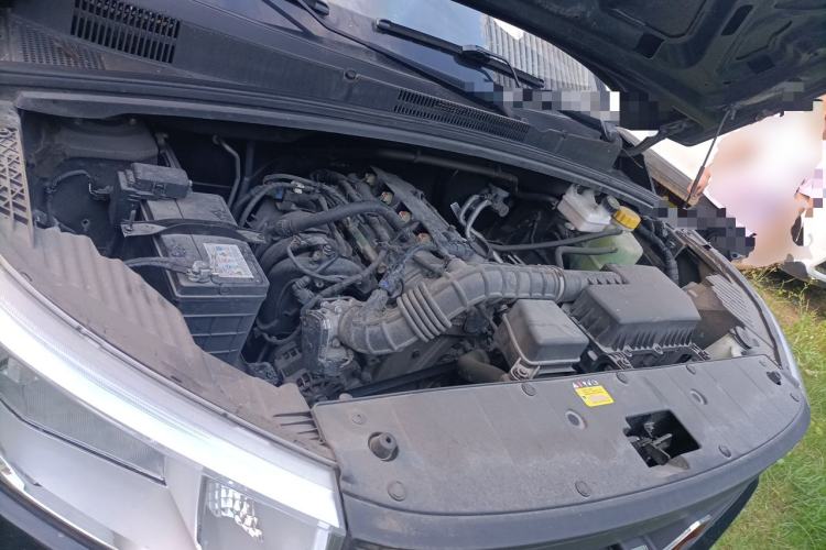 Used Wuling Hongguang PLUS 2020 1.5L Manual Standard Edition 5 Seats Engine Bay