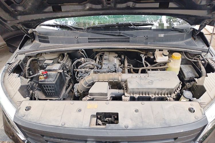 Used Wuling Hongguang PLUS 2020 1.5L Manual Standard Edition 5 Seats Engine Bay