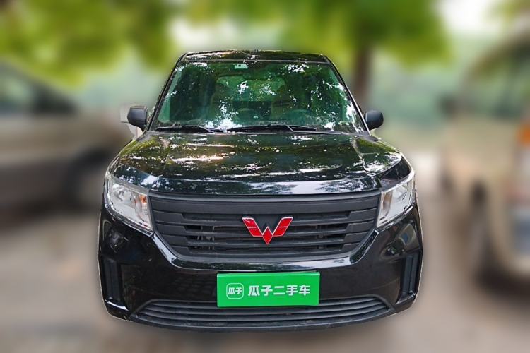 Used Wuling Hongguang PLUS 2020 1.5L Manual Standard Edition 5 Seats Front