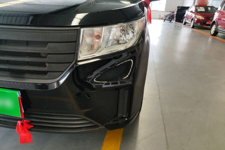 Used Wuling Hongguang PLUS 2020 1.5L Manual Standard Edition 5 Seats Left Front Headlight