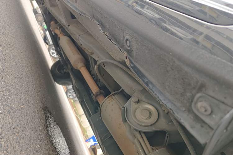 Used Wuling Hongguang PLUS 2020 1.5L Manual Standard Edition 7-Seater Left Side Sill