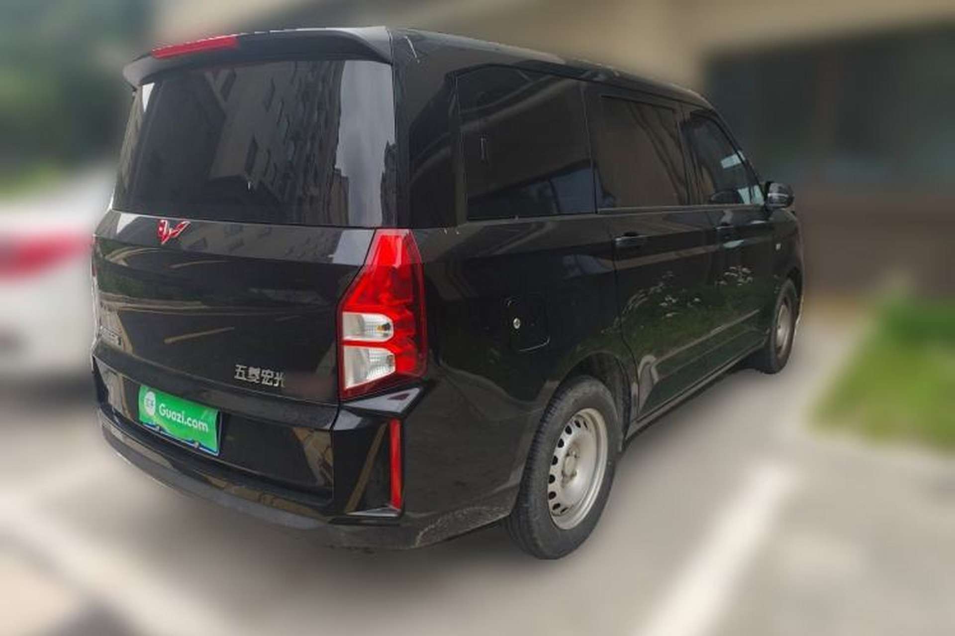 Used Wuling Hongguang PLUS 2020 1.5L Manual Standard Edition 5 Seats Rear Right 45 Deg