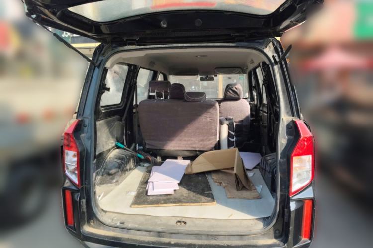 Used Wuling Hongguang PLUS 2020 1.5L Manual Standard Edition 5 Seats Trunk