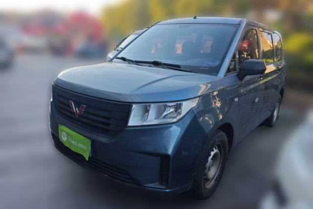 Used Wuling Hongguang PLUS 2020 1.5L Manual Standard Edition 5 Seats