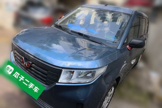 Used Wuling Hongguang PLUS 2020 1.5L Manual Standard Edition 5 Seats