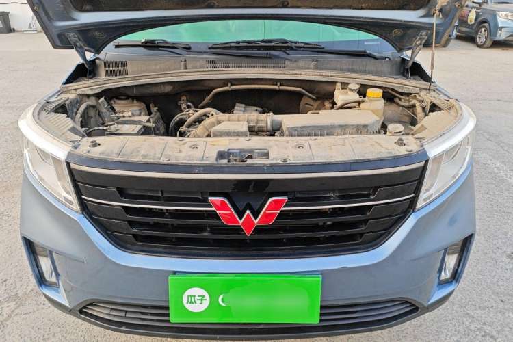 Used Wuling Hongguang PLUS 2020 1.5L Manual Comfort 7-Seater Engine Bay