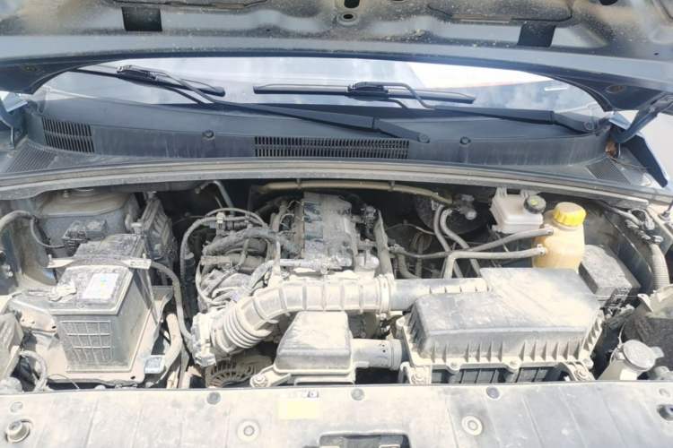 Used Wuling Hongguang PLUS 2020 1.5L Manual Standard Edition 5 Seats Engine Bay