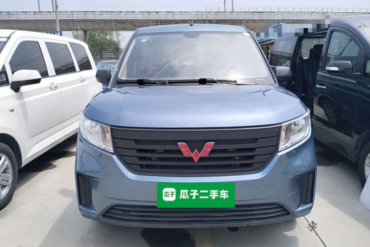 Used Wuling Hongguang PLUS 2020 1.5L Manual Standard Edition 7-Seater Front