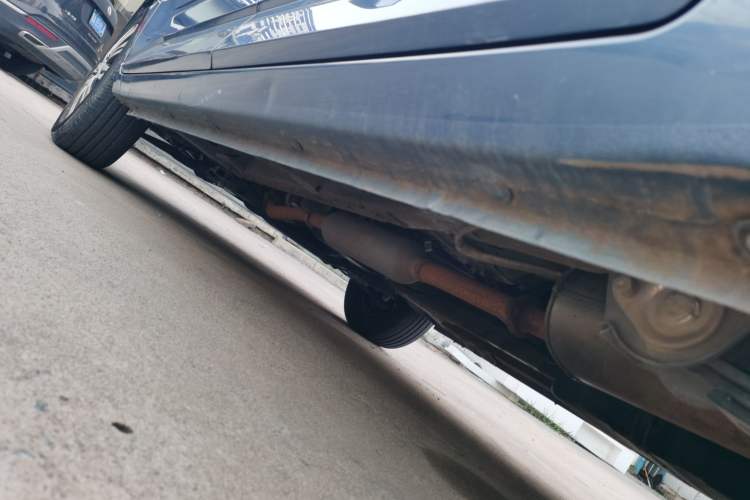 Used Wuling Hongguang PLUS 2020 1.5L Manual Standard Edition 5 Seats Left Side Sill