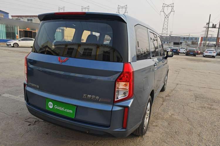 Used Wuling Hongguang PLUS 2020 1.5L Manual Comfort 7-Seater Rear Right 45 Deg