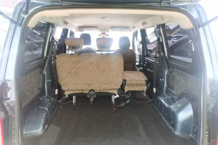 Used Wuling Hongguang PLUS 2020 1.5L Manual Standard Edition 5 Seats Trunk