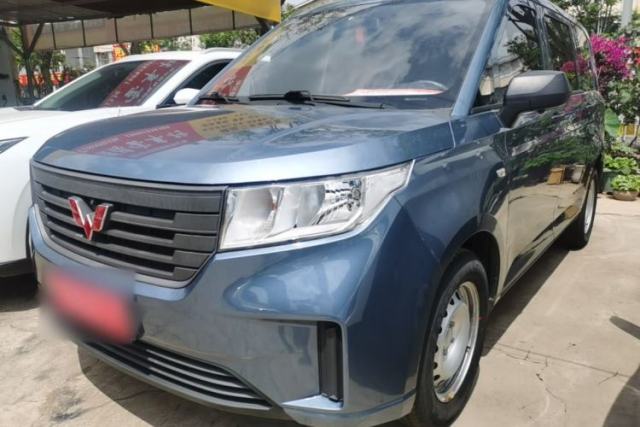 Used Wuling Hongguang PLUS 2020 1.5L Manual Standard Edition 5 Seats
