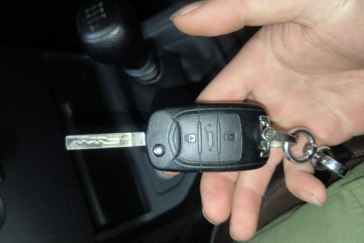 Used Wuling Hongguang PLUS 2020 1.5L Manual Standard Edition 5 Seats Vehicle Key