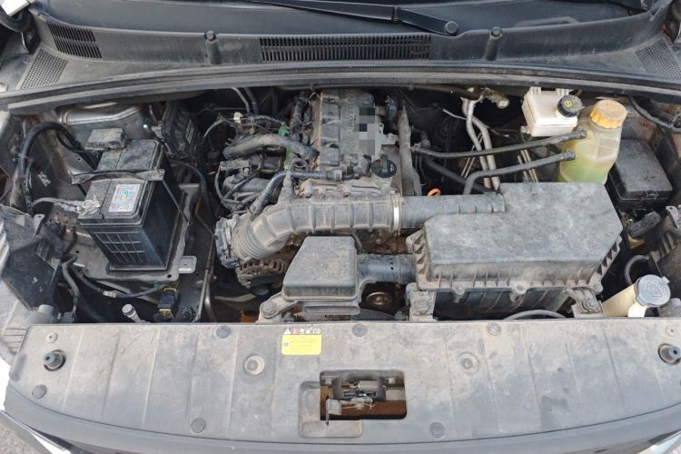 Used Wuling Hongguang PLUS 2020 1.5L Manual Standard Edition 7-Seater Engine Bay