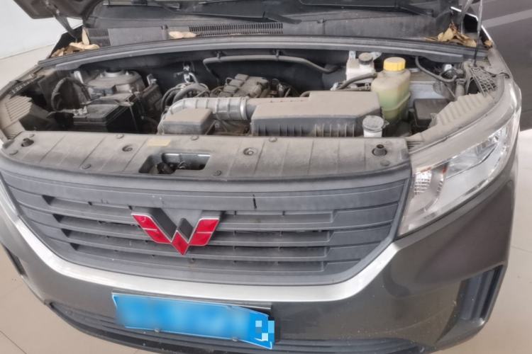Used Wuling Hongguang PLUS 2020 1.5L Manual Standard Edition 7-Seater Engine Bay