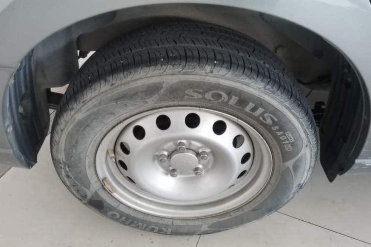 Used Wuling Hongguang PLUS 2020 1.5L Manual Standard Edition 7-Seater Exterior 5