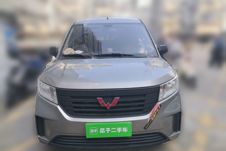 Used Wuling Hongguang PLUS 2020 1.5L Manual Standard Edition 5 Seats Front
