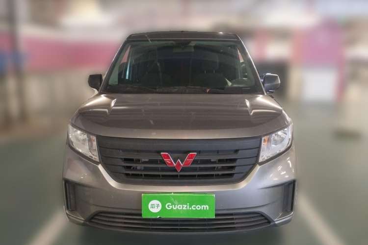 Used Wuling Hongguang PLUS 2020 1.5L Manual Standard Edition 5 Seats Front