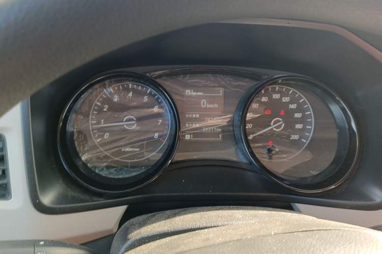 Used Wuling Hongguang PLUS 2020 1.5L Manual Comfort 7-Seater Instrument Cluster