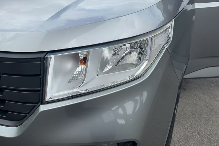 Used Wuling Hongguang PLUS 2020 1.5L Manual Standard Edition 5 Seats Left Front Headlight
