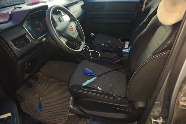 Used Wuling Hongguang PLUS 2020 1.5L Manual Standard Edition 7-Seater Left Front Seat