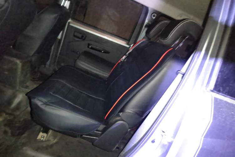 Used Wuling Hongguang PLUS 2020 1.5L Manual Standard Edition 5 Seats Left Rear Seat