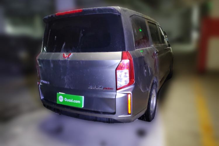 Used Wuling Hongguang PLUS 2020 1.5L Manual Standard Edition 5 Seats Rear Right 45 Deg