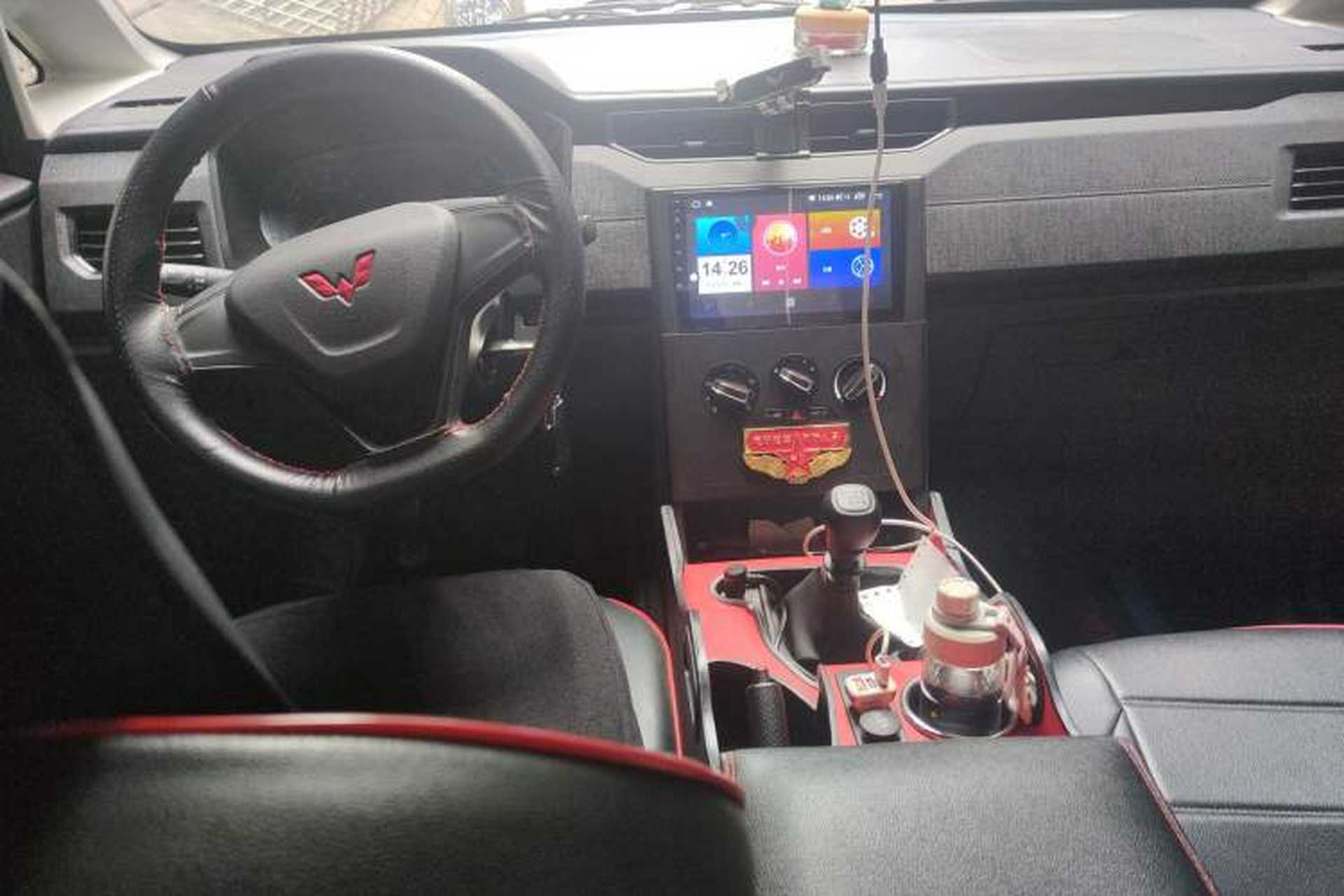 Used Wuling Hongguang PLUS 2020 1.5L Manual Standard Edition 5 Seats Steering Wheel