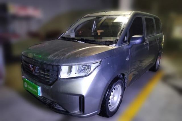 Used Wuling Hongguang PLUS 2020 1.5L Manual Standard Edition 5 Seats