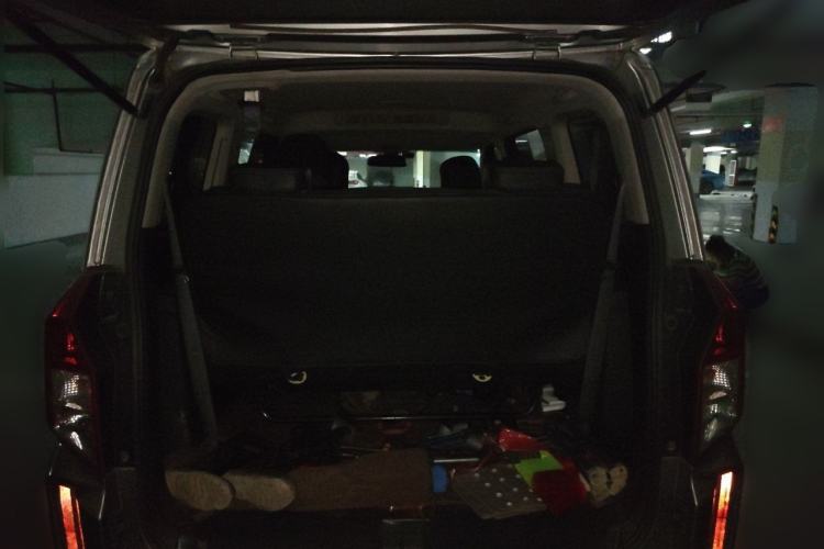 Used Wuling Hongguang PLUS 2020 1.5L Manual Comfort 7-Seater Trunk