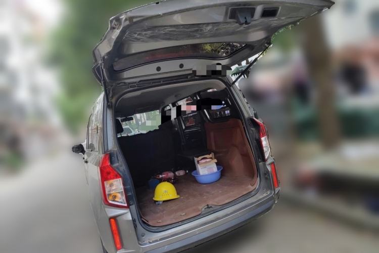 Used Wuling Hongguang PLUS 2020 1.5L Manual Standard Edition 5 Seats Trunk