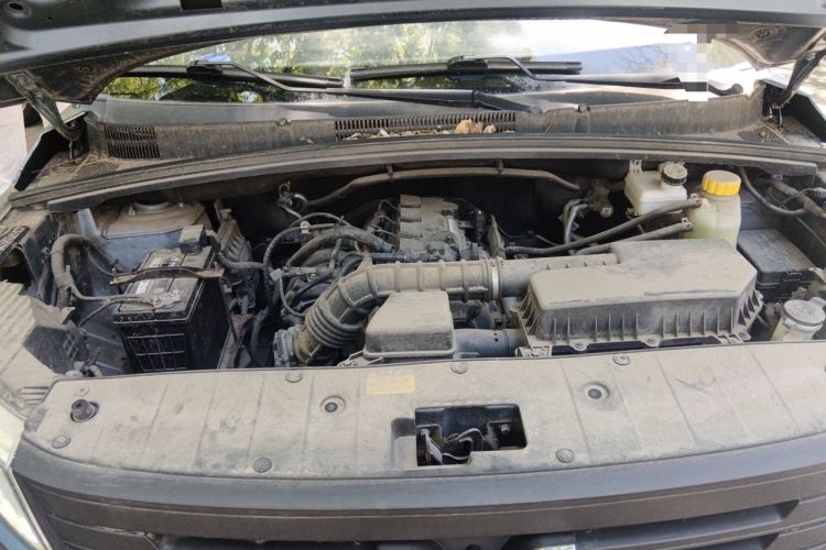 Used Wuling Hongguang PLUS 2020 1.5L Manual Standard Edition 5 Seats Engine Bay