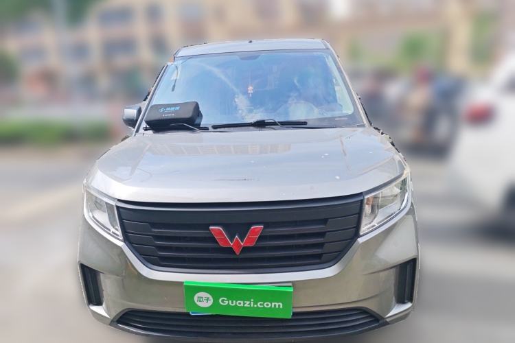 Used Wuling Hongguang PLUS 2020 1.5L Manual Standard Edition 5 Seats Front